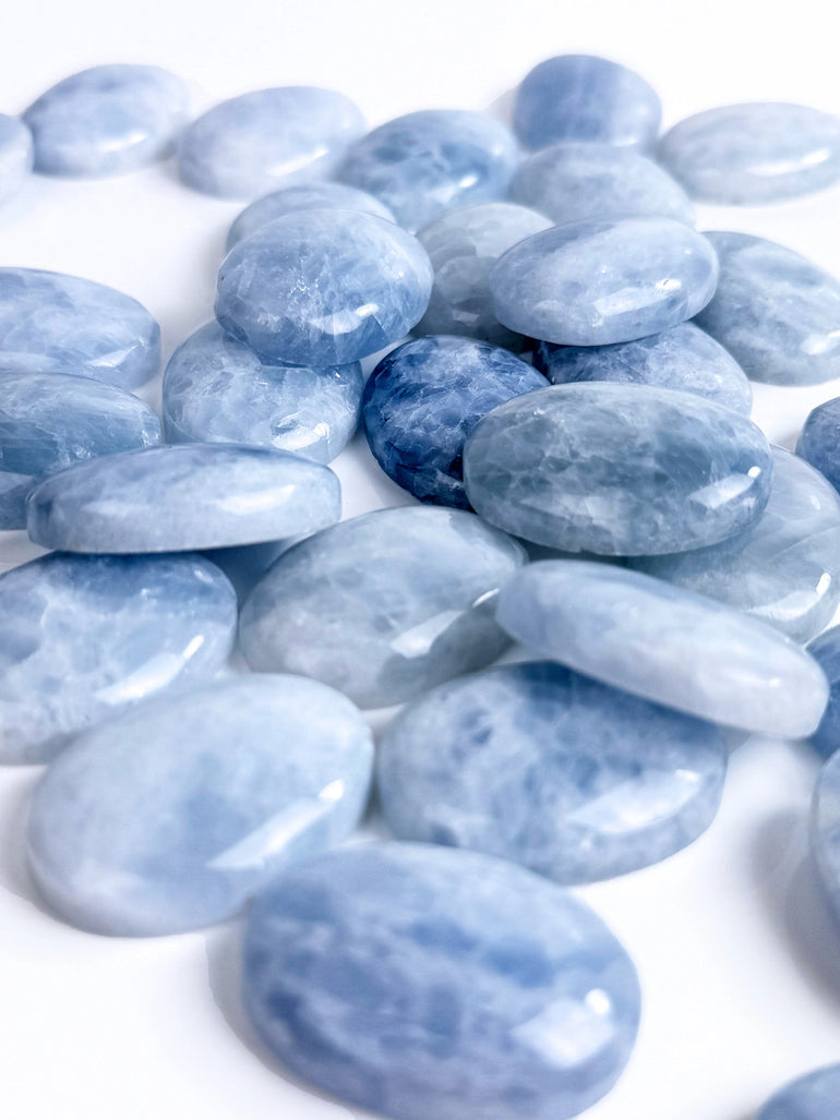 Blue Calcite 22x30mm Oval Cabochon